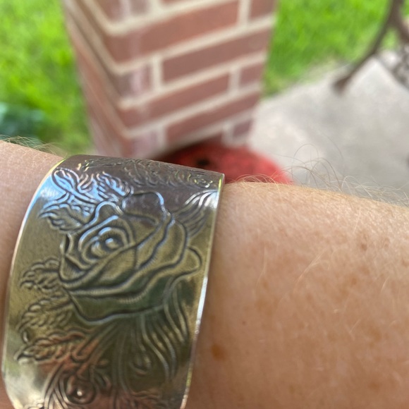 Vintage Pewter Bracelet - Picture 5 of 11